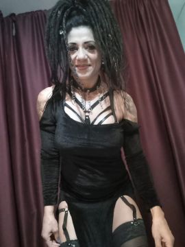 Dominatrix Dana
