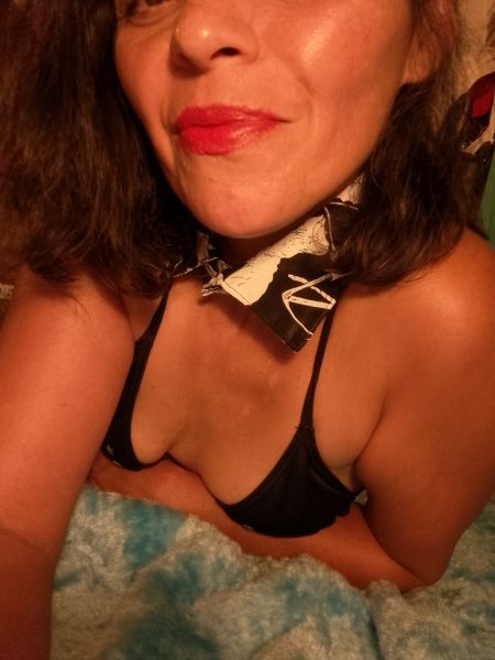 Hola a todos soy nueva en Córdoba soy masajista profesional realizó masajes tantricos y masajes Nuru.
Voy a domicilio y hoteles también realizó viajes alrededor.. muchas gracias SOPHIA 