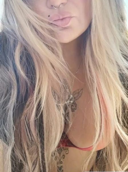 Tu novia milf, te vuela la cabeza 💯🔥Besos de lengua, bucal sin globito, me excita que me chupes mi 🍓,varias poses, 69,mimos, caricias, Franeleo, podés terminar adentro con protección, o en mis pechos o boquita al natural, lo que a vos te guste más!! ....Novia cariñosa o sexo fuerte,1/2 hora $7000
De lunes a domingo full time,
transferencia, Paypal,todas las tarjetas,